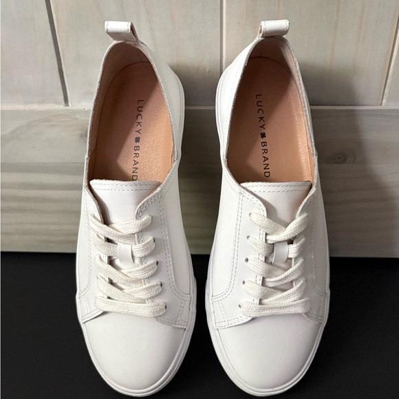 Women's Lucky Brand Dansbey Sneakers - Picture 8 of 14
